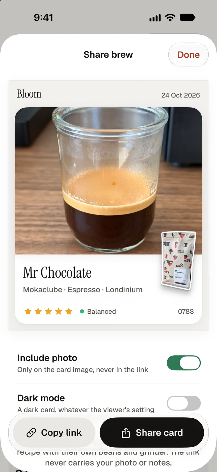 The share sheet: a brew card with a photo of an espresso, the coffee's name, rating and taste, and buttons to copy a link or share the card.